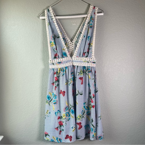 Hummingbird Women’s Sleeveless Mini Dress Size Small Embroidered Zip up - Picture 3 of 9